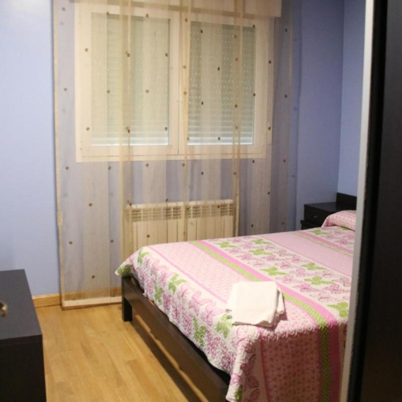 Hostal Burgales Milagro Екстер'єр фото